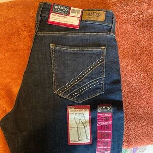 Signature Modern Boot Cut Women’s Jeans - Dark Blue